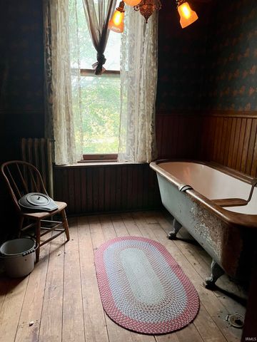 80 Eel River Avenue, Logansport, IN 46947