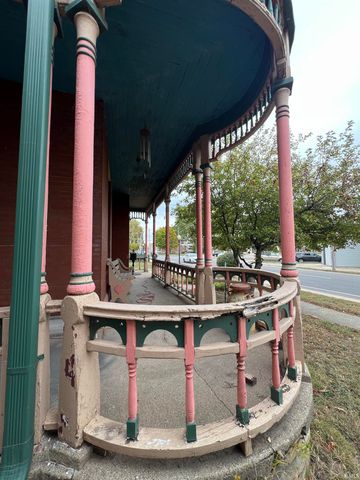 80 Eel River Avenue, Logansport, IN 46947