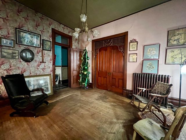 80 Eel River Avenue, Logansport, IN 46947