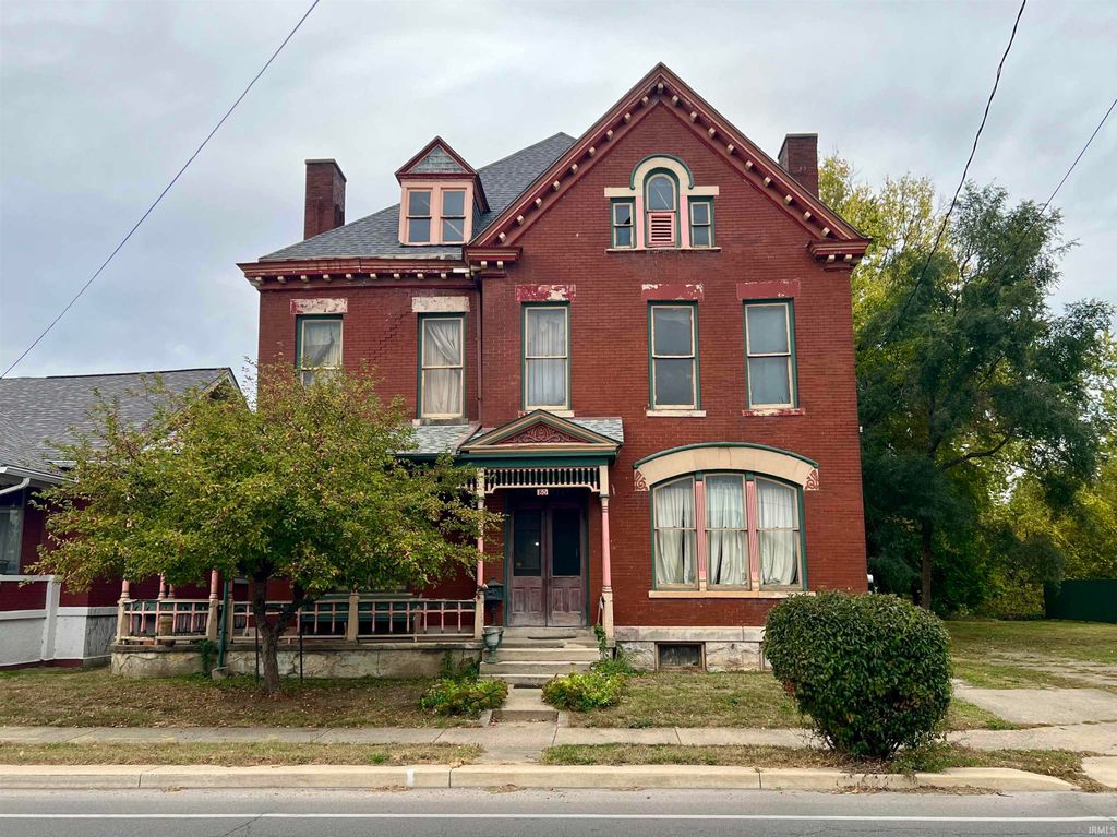 80 Eel River Avenue, Logansport, IN 46947