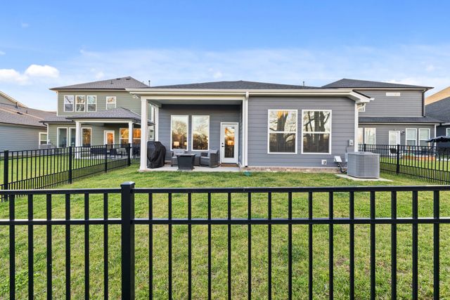 2104 Mackinac Bnd, Gallatin, TN 37066