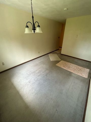 1101 E Bridle Lane, West Carrollton, OH 45449
