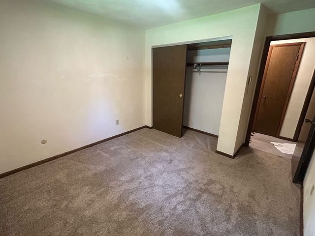 1101 E Bridle Lane, West Carrollton, OH 45449