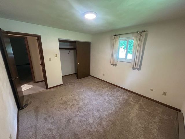 1101 E Bridle Lane, West Carrollton, OH 45449