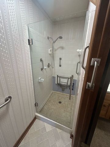 1101 E Bridle Lane, West Carrollton, OH 45449