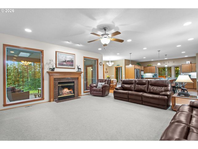 9920 Se BULL RUN Rd, Corbett, OR 97019