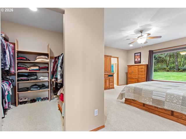 9920 Se BULL RUN Rd, Corbett, OR 97019