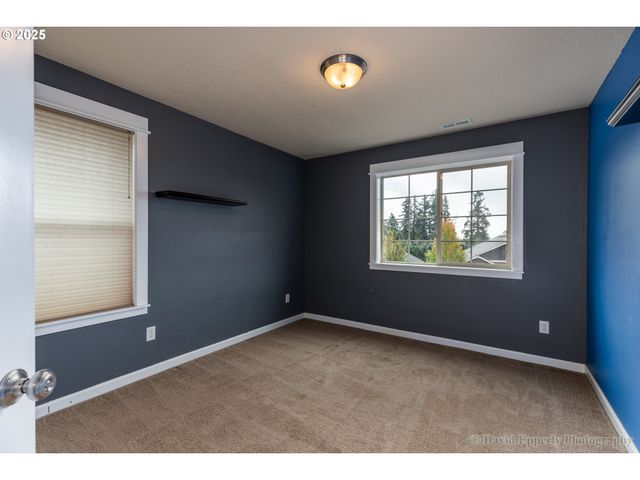 35671 ELK MEADOWS Dr, St Helens, OR 97051