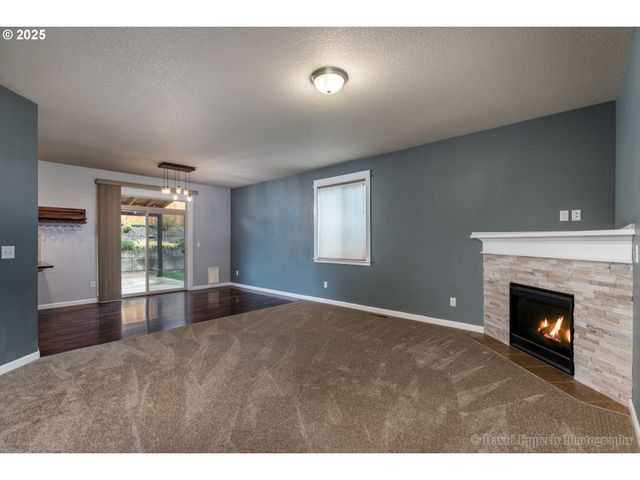 35671 ELK MEADOWS Dr, St Helens, OR 97051