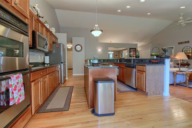 6794 N Meadows Pass, Dexter, MI 48130