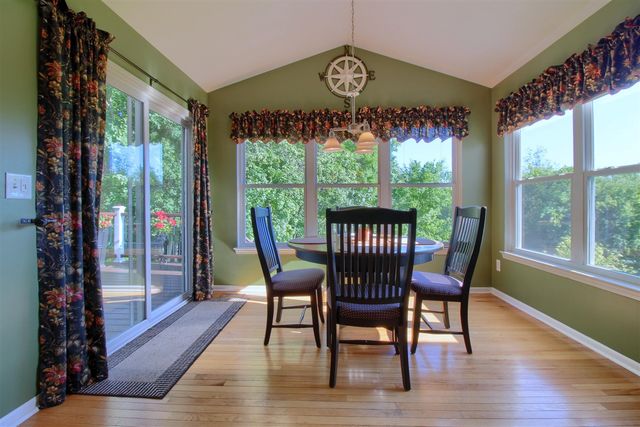 6794 N Meadows Pass, Dexter, MI 48130