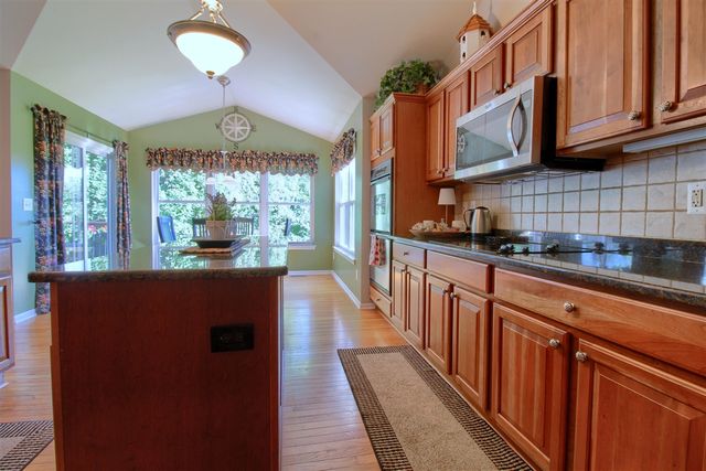 6794 N Meadows Pass, Dexter, MI 48130