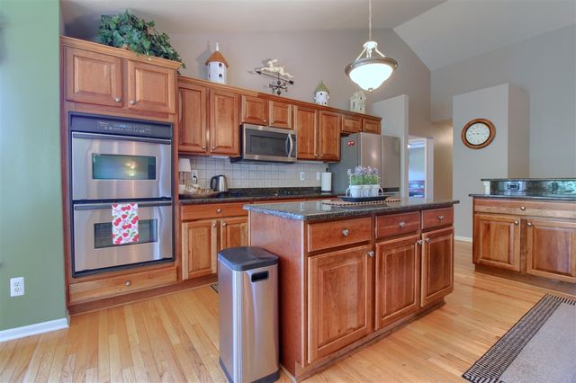 6794 N Meadows Pass, Dexter, MI 48130