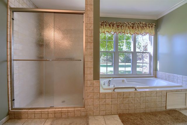 6794 N Meadows Pass, Dexter, MI 48130