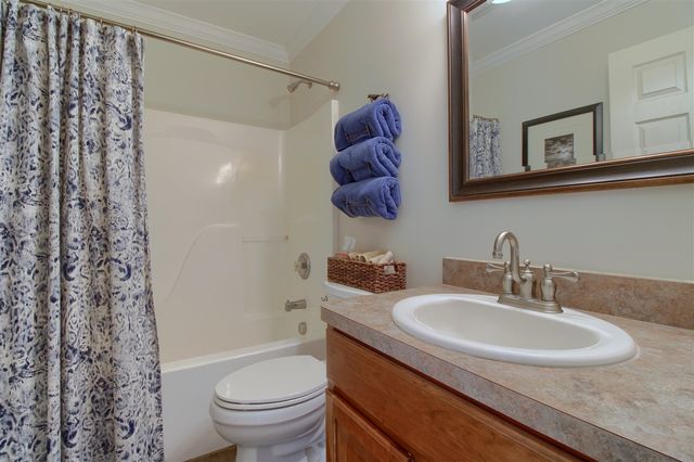 6794 N Meadows Pass, Dexter, MI 48130