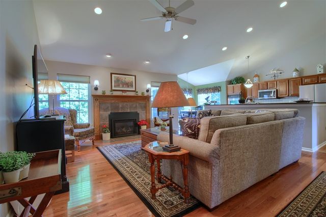 6794 N Meadows Pass, Dexter, MI 48130
