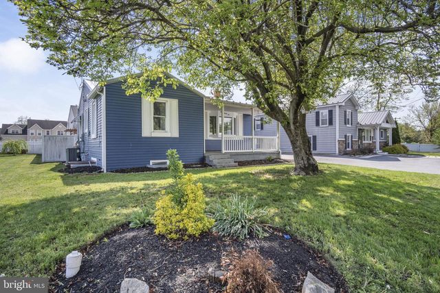 325 HOGESTOWN ROAD, Mechanicsburg, PA 17050