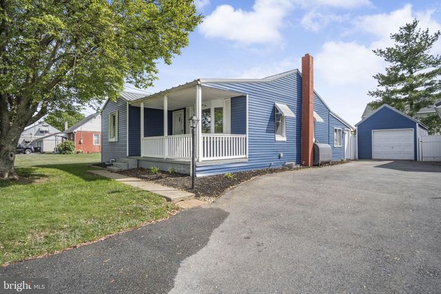 325 HOGESTOWN ROAD, Mechanicsburg, PA 17050