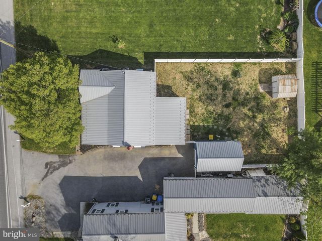 325 HOGESTOWN ROAD, Mechanicsburg, PA 17050