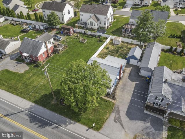 325 HOGESTOWN ROAD, Mechanicsburg, PA 17050