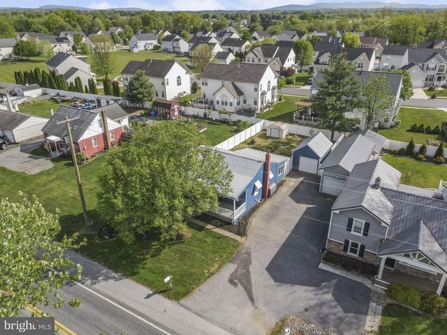 325 HOGESTOWN ROAD, Mechanicsburg, PA 17050