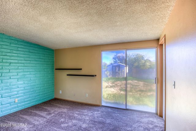 1508 N Sarnoff Drive, Tucson, AZ 85715