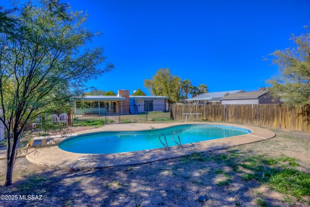 1508 N Sarnoff Drive, Tucson, AZ 85715