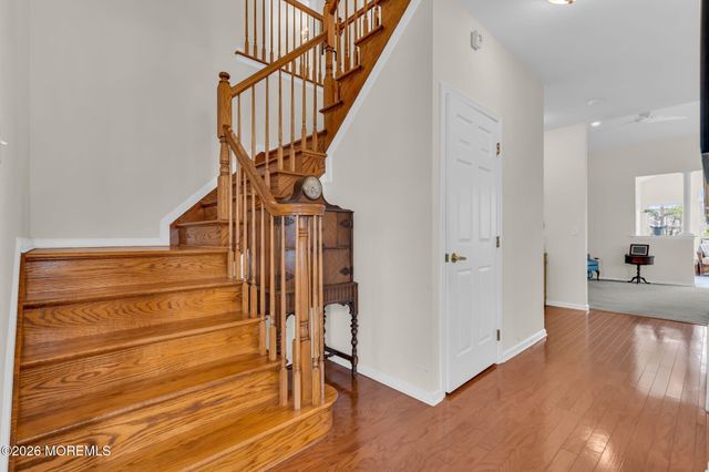 8 Ocean Grove Lane, Waretown, NJ 08758