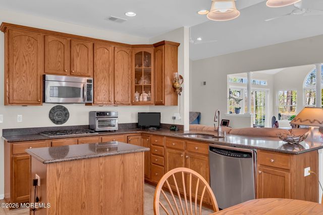 8 Ocean Grove Lane, Waretown, NJ 08758