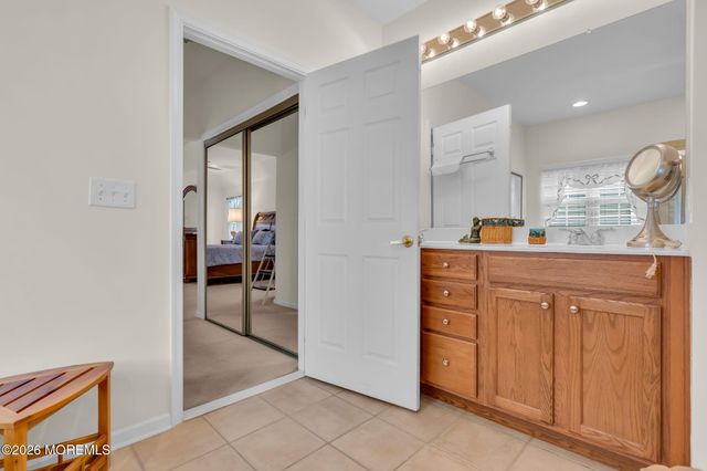 8 Ocean Grove Lane, Waretown, NJ 08758