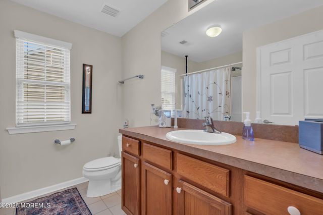 8 Ocean Grove Lane, Waretown, NJ 08758