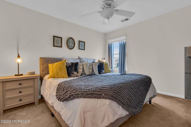 8 Ocean Grove Lane, Waretown, NJ 08758
