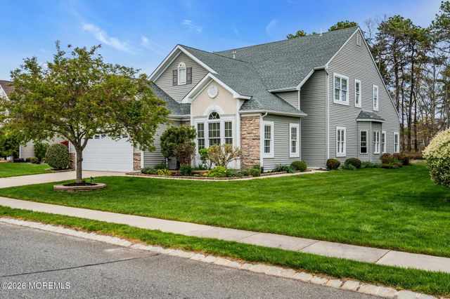 8 Ocean Grove Lane, Waretown, NJ 08758