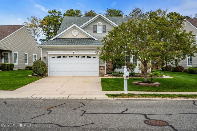 8 Ocean Grove Lane, Waretown, NJ 08758