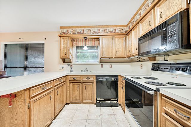 1219 Dirkson Street, Weatherford, TX 76087