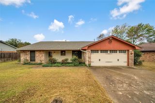 1219 Dirkson Street, Weatherford, TX 76087