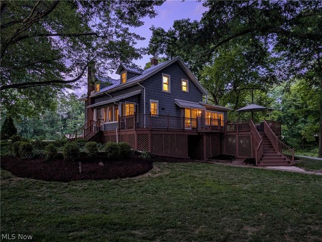 4450 Greenwich Road, Norton, OH 44203