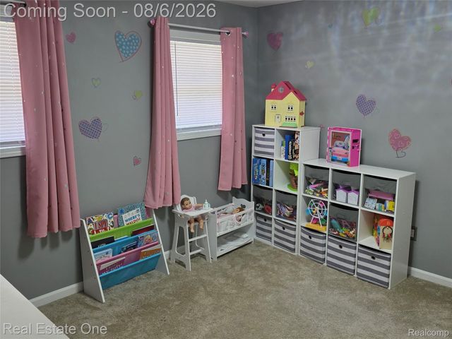 3239 Fox Boulevard, Commerce Charter Township, MI 48382