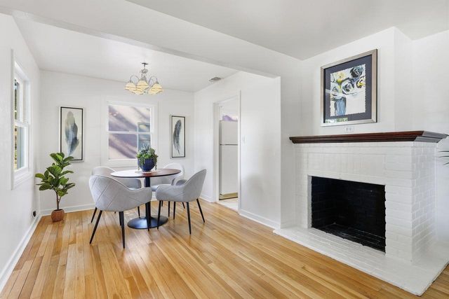 1135 Darnel Way, Sacramento, CA 95822