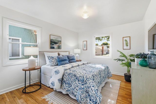 1135 Darnel Way, Sacramento, CA 95822