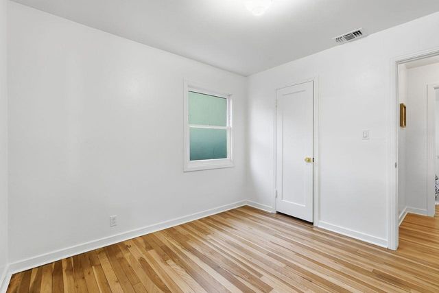 1135 Darnel Way, Sacramento, CA 95822