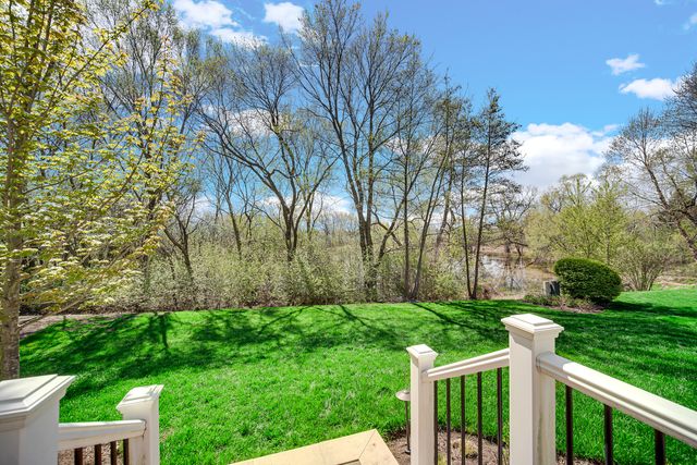 1139 Magnolia Road, Mundelein, IL 60060
