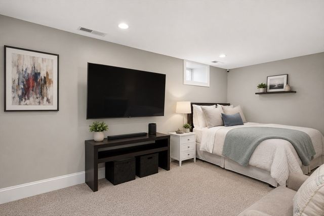 256 Watertown Street 256, Newton, MA 02458