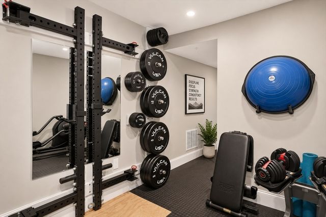 256 Watertown Street 256, Newton, MA 02458