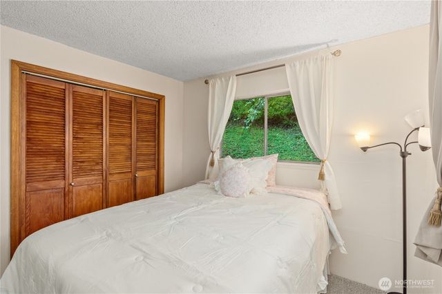 467 E Mommsen Street, Mccleary, WA 98557