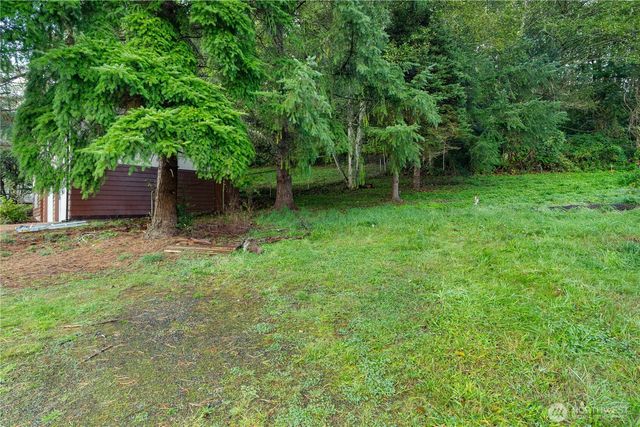 467 E Mommsen Street, Mccleary, WA 98557