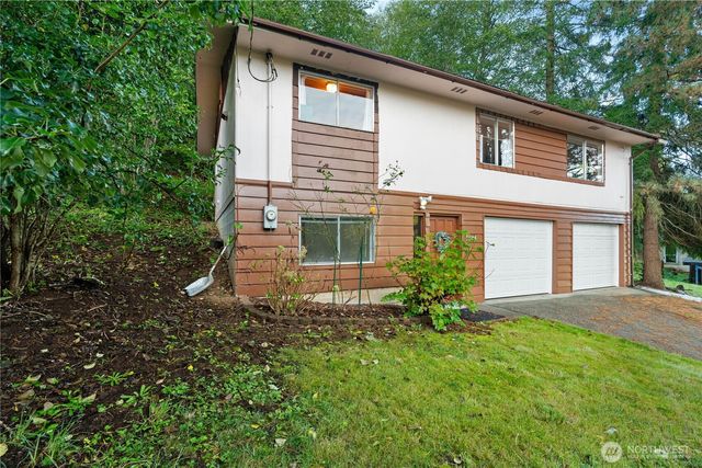 467 E Mommsen Street, Mccleary, WA 98557