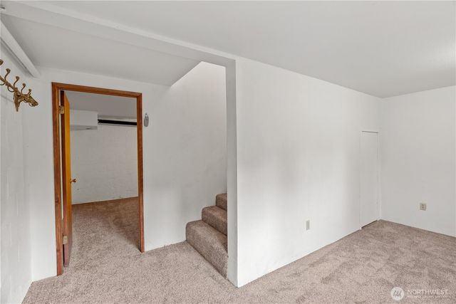 467 E Mommsen Street, Mccleary, WA 98557