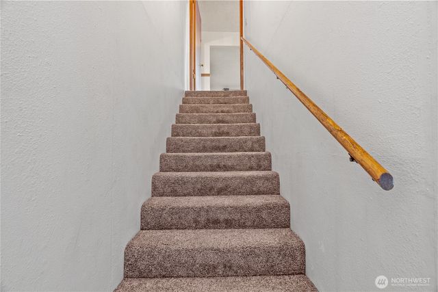 467 E Mommsen Street, Mccleary, WA 98557