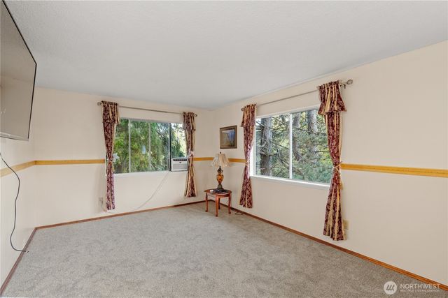 467 E Mommsen Street, Mccleary, WA 98557